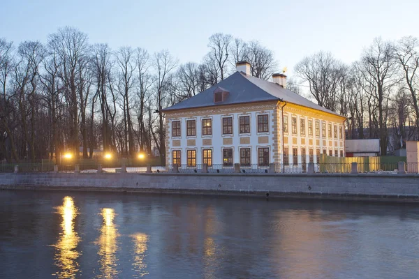 Russia. San Pietroburgo. Giardino estivo. Casa estiva di Pietro I . — Foto Stock