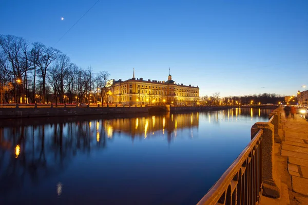 Rusko. St. Petersburg. Inženýrské hrad — Stock fotografie