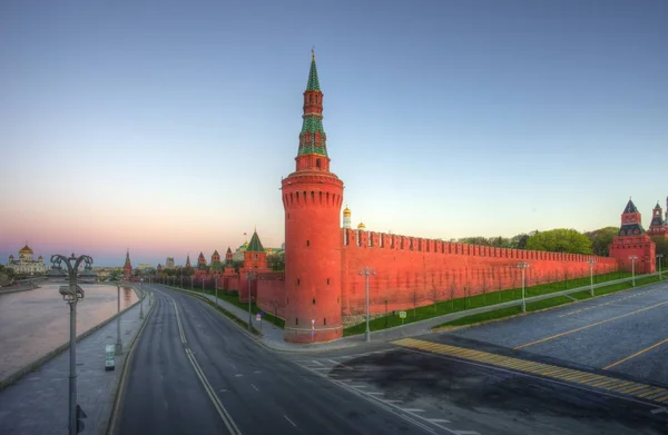 Russland. Moskau. Blick auf den Kreml am Morgen — Stockfoto