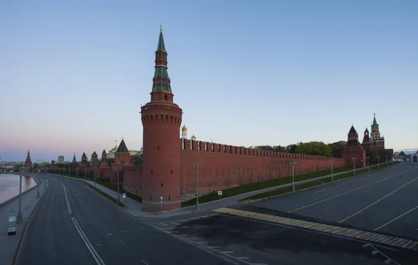 A Rússia. Moscovo. Vista da manhã do Kremlin — Fotografia de Stock