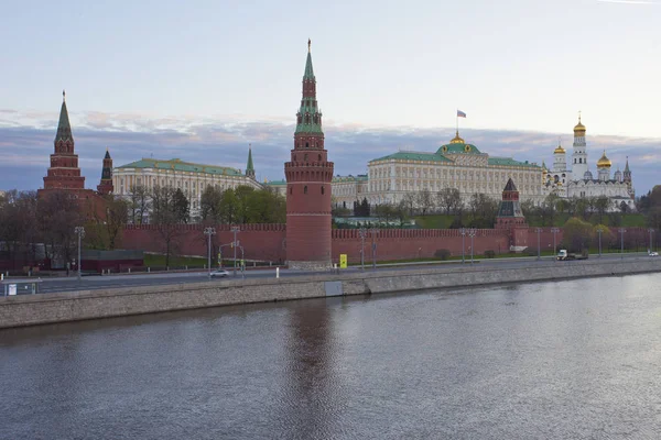 Russland. Moskau. Blick auf den Kreml am Morgen — Stockfoto