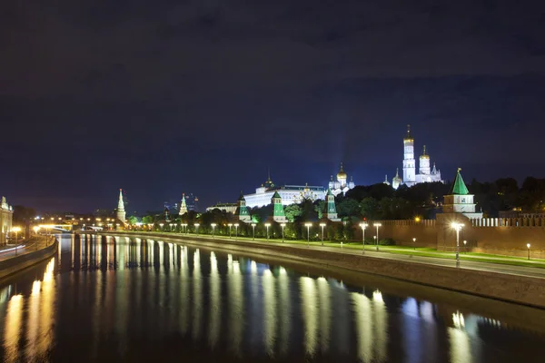 Rusia. Moscú. Vista nocturna del Kremlin —  Fotos de Stock