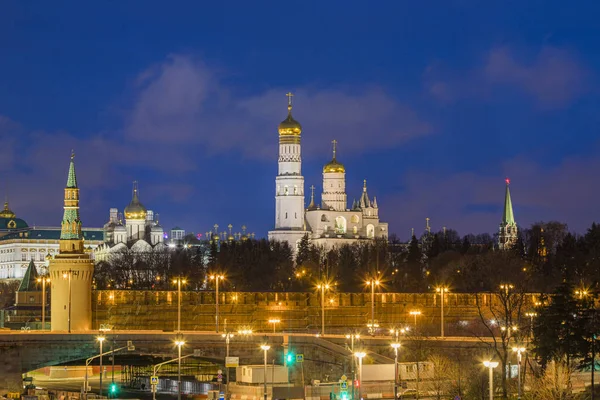 Rusland Moskou Uitzicht Het Kremlin Vanaf Het Zaryadye Park — Stockfoto