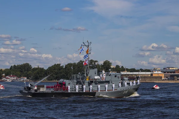 Russia San Pietroburgo Nave Guerra Parata Giorno Della Marina — Foto Stock
