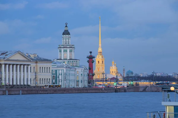 Rusland Sint Petersburg Uitzicht Vesting Peter Paul Kunstkamera Rostral Column — Stockfoto