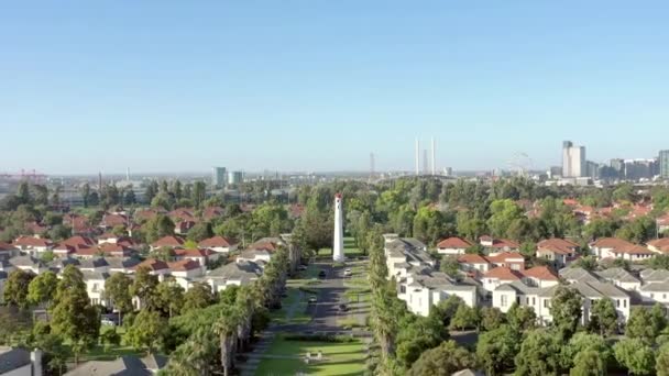 Port Melbourne Ένα Εύπορο Παραλιακό Προάστιο Στην Αυστραλία Φάρους Beacons — Αρχείο Βίντεο