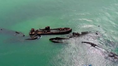 Brisbane Avustralya 'daki Tangalooma Gemi Kazaları' nın Havadan Uçağı