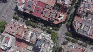 Araçlı CBD ve Sokakların Barselona Şehir Hava Görüntüsü