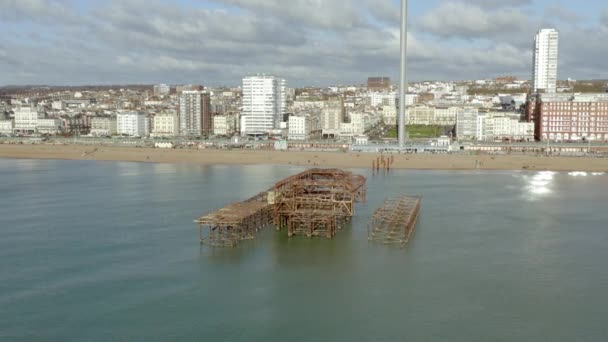 Widok Lotu Ptaka Zachodni Pomost Wybrzeżu Brighton Wielkiej Brytanii — Wideo stockowe