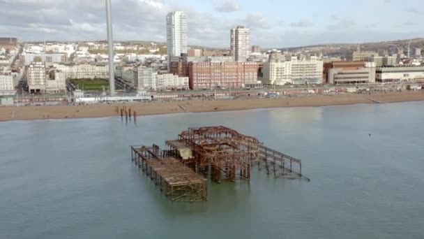 Brighton West Pier Remains Air View — стоковое видео