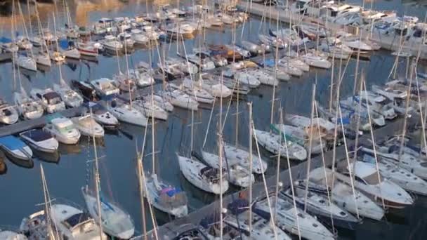 Sonnenaufgang Hafen Von Cannes Mit Yachten Und Schiffen Die Der — Stockvideo