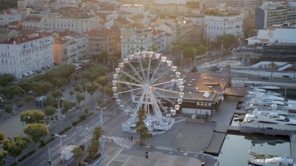 フランスのカンヌ港での日の出 — ストック動画