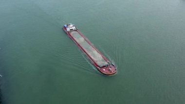 Bir Toplu Taşıyıcı Gemi Taşıyıcı Silt ve Kum Görünümü