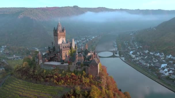 Vue Lever Soleil Cochem Allemagne Avec Château Médiéval Surplombant Rivière — Video
