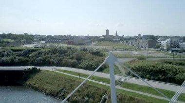 Fransa 'daki Dunkirk Şehir ve Köprüsü Havadan