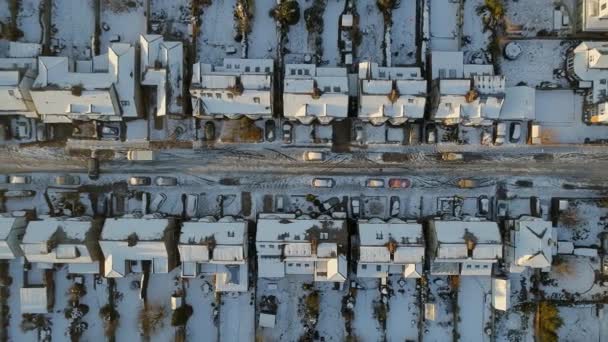 Snowy Straten Huizen Vroege Ochtend Bird Eye View — Stockvideo