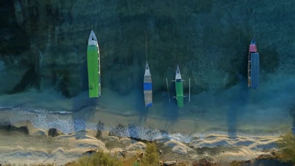 Static Bird Eye View Picturesque Beach Coast Moored Fishing Boat — Stock Video