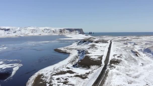 Χιονισμένο Ισλανδικό Δρόμο Κατά Διάρκεια Του Χειμώνα — Αρχείο Βίντεο