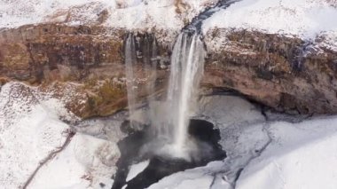 Seljalandsfoss Şelalesi İzlanda 'nın Gökyüzünden Gelen Doğal Tarihi Çekim