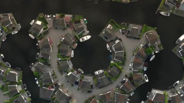 Lemmer Marina Sıradışı Çarkları ve Geometrik Şekiller Kuş Gözü Görünümü