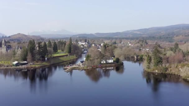 Loch Flygfoto Över Fort Augustus Stranden Loch Ness Skottland — Stockvideo