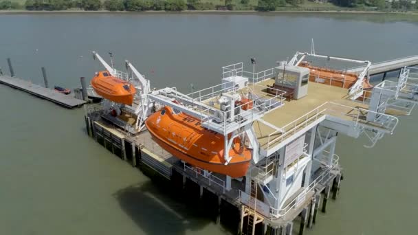 Seguridad Marítima Marítima Entrenamiento Botes Salvavidas Jetty — Vídeo de stock