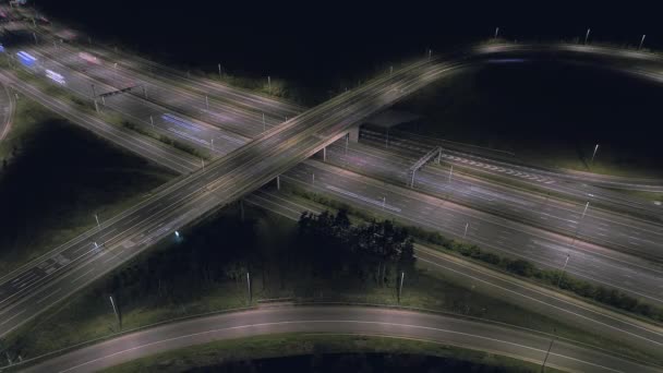 Luftaufnahme Von Fahrzeugen Auf Einer Autobahn Der Nacht — Stockvideo