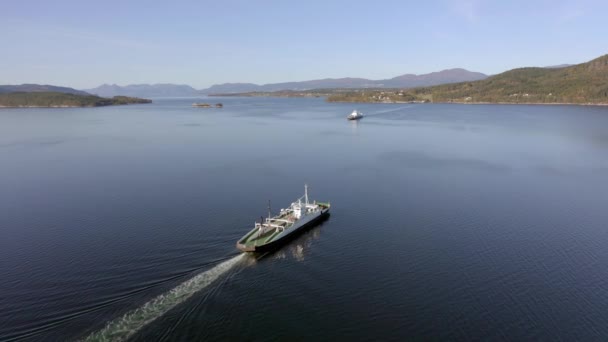 Färjetrafik Norge Transport Passagerare Och Fordon — Stockvideo