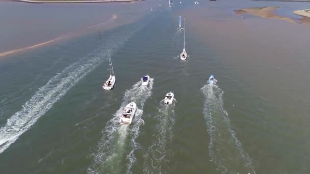 Вид Воздуха Прогулочные Лодки Солнечный День — стоковое видео