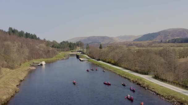 Rising View Group Canoeists Travelling Canal — Stockvideo
