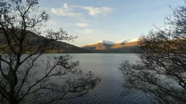 Strandlinje Skotsk Loch Nära Fort William — Stockvideo