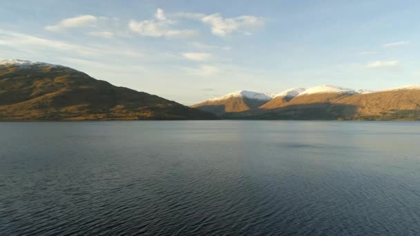 Shores Typical Scottish Loch — Αρχείο Βίντεο