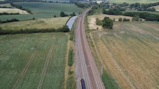 Train Banlieue Rapide Campagne — Video