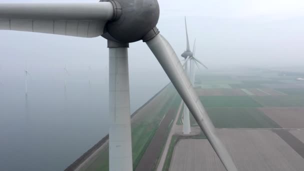 Vista Aérea Parque Eólico Gigante Utilizado Para Energías Renovables — Vídeos de Stock