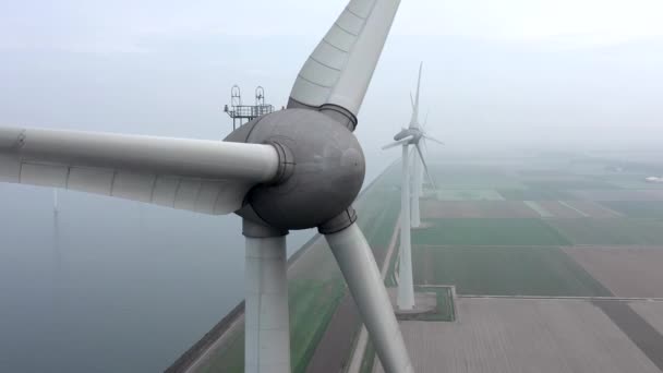 Vista Aérea Parque Eólico Gigante Utilizado Para Energías Renovables — Vídeo de stock