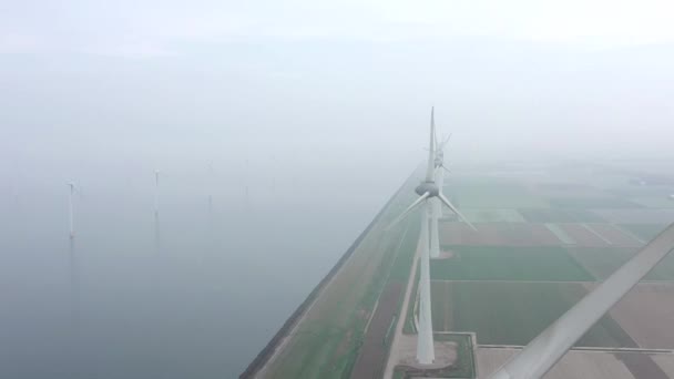 Vista Aérea Uma Lâmina Turbina Eólica Gigante Usada Para Energia — Vídeo de Stock