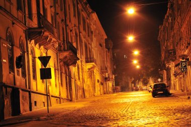 Lviv Ukrayna şehir mimarisi