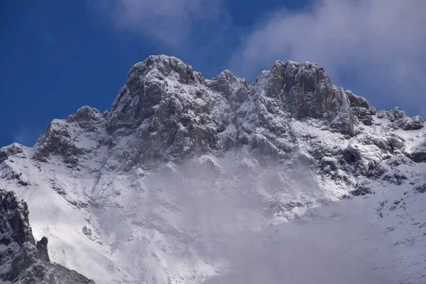 アルプスの素晴らしい山の景色. — ストック写真