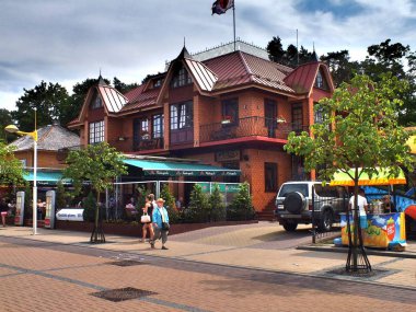 1 *** Palanga. Litvanya. Klaipeda İlçesi. Baltık Denizi kıyısında çare. 2013 yazında. 