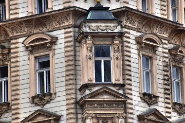 1 *** bir şehirde ve Çek Cumhuriyeti'nin başkenti Prag olduğunu. Prag sadece büyüleyici güzelliği. Zlata Praha. Abartı olmadan bu kasabanın en güzel yerlerinden biri Dünya'olarak. Çek Cumhuriyeti ülke Wes kalbinde