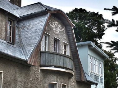 1 * liman Klaipeda şehir mimarisi. Klaipeda İlçesi. Litvanya. Avrupa. Yaz. 2 ** Klaipeda Curonian lagoon ve Baltık Denizi kıyısında yer alır. Litvanya üçüncü büyük kentidir. Baltık'buz bağlantı noktası.          