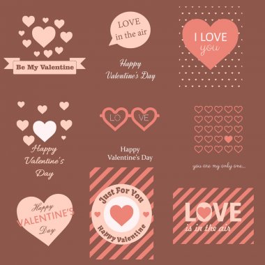 Sevgililer günü kartı, satış ve diğer el ilanı şablonları koleksiyonu pembe ve beyaz renkli. Tipografi poster, kart, etiket, banner tasarım kümesi. Vektör çizim Eps10