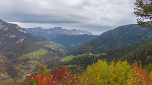 Autumn timelapse of the Val di Tires, Dolomites, Italy. — Stock Video