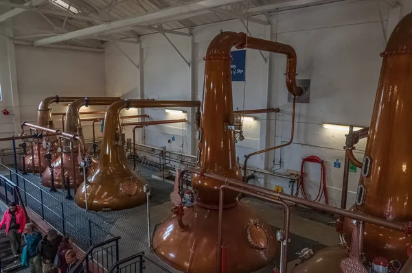 Tılsım fabrikasındaki endüstriyel imalathanelerin genel görünümü