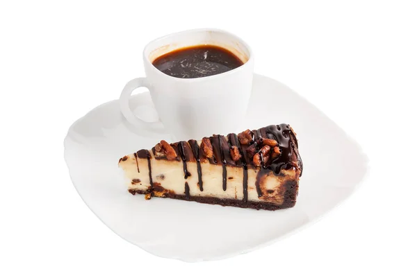 Copo de café e cheesecake de hocolate com pecan — Fotografia de Stock