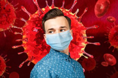 Hasta adam şaşırmış tıbbi bir maskeyle kameraya bakıyor. Grip salgını sırasında virüs koruması. corona virüsü.