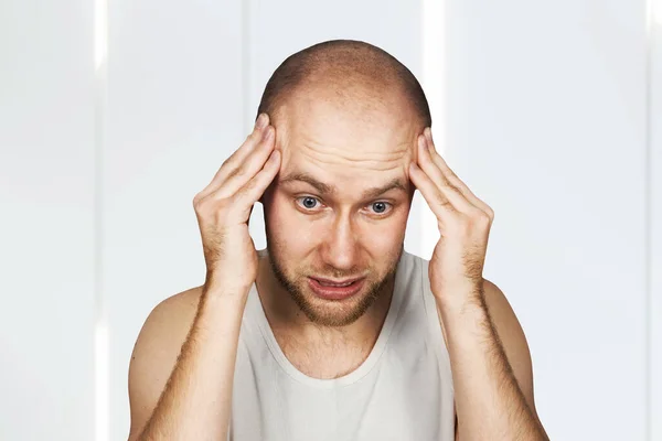 Mann Nimmt Pille Zur Schmerzlinderung Hause Junge Kerle Krank Krank — Stockfoto