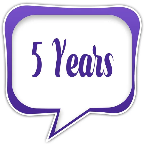 Burbuja de voz cuadrada violeta con mensaje de texto de 5 AÑOS — Foto de Stock