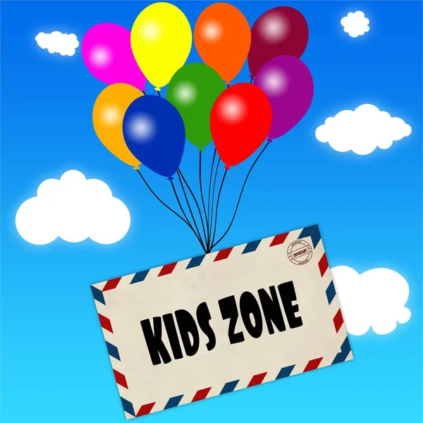 Enveloppe avec message KIDS ZONE attaché à des ballons multicolores sur fond bleu ciel et nuages . — Photo