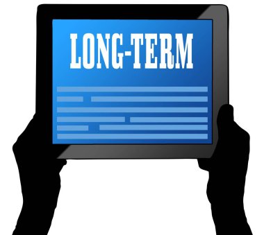 Uzun vadeli tablet ekranında, iki eller tarafından düzenlenen.